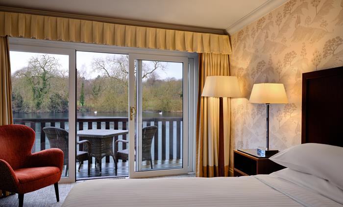 Our comfortable and relaxing hotel rooms provide a home away from home in Chepstow
Enjoy picture-perfect views of the hotel courtyard, lake and golf